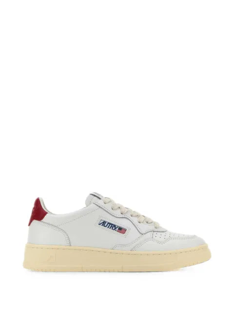 Autry Medalist low sneakers in leather