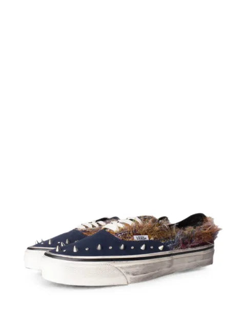 Vans Authentic spike-embellished frayed sneakers