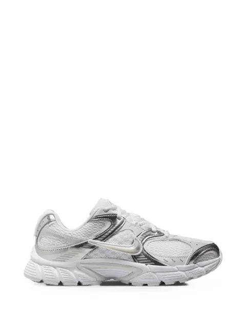 Nike V5 RNR panelled sneakers