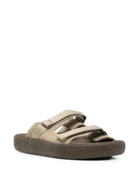 VEJA Arpoador sandals