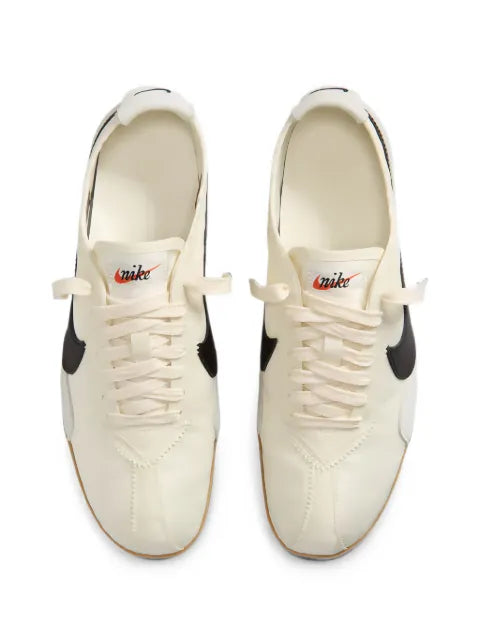 Nike Moon OG sneakers