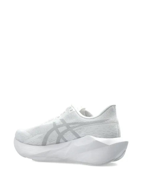 ASICS Novablast 6 sneakers