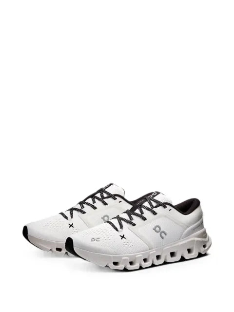 On Cloud X 5 sneakers