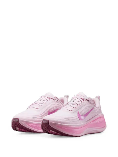 Nike Vomero Plus sneakers