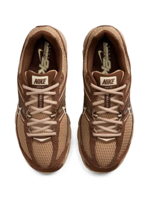 Nike Air Max Moto lace-up sneakers