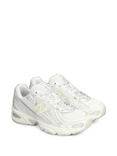 New Balance 740 mesh-panel sneakers
