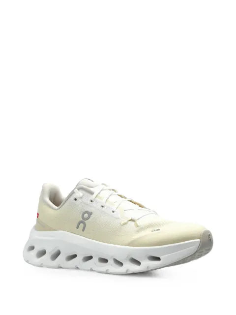 On Cloudtilt low-top running sneakers