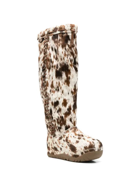 UGG Bucked lace-up boots