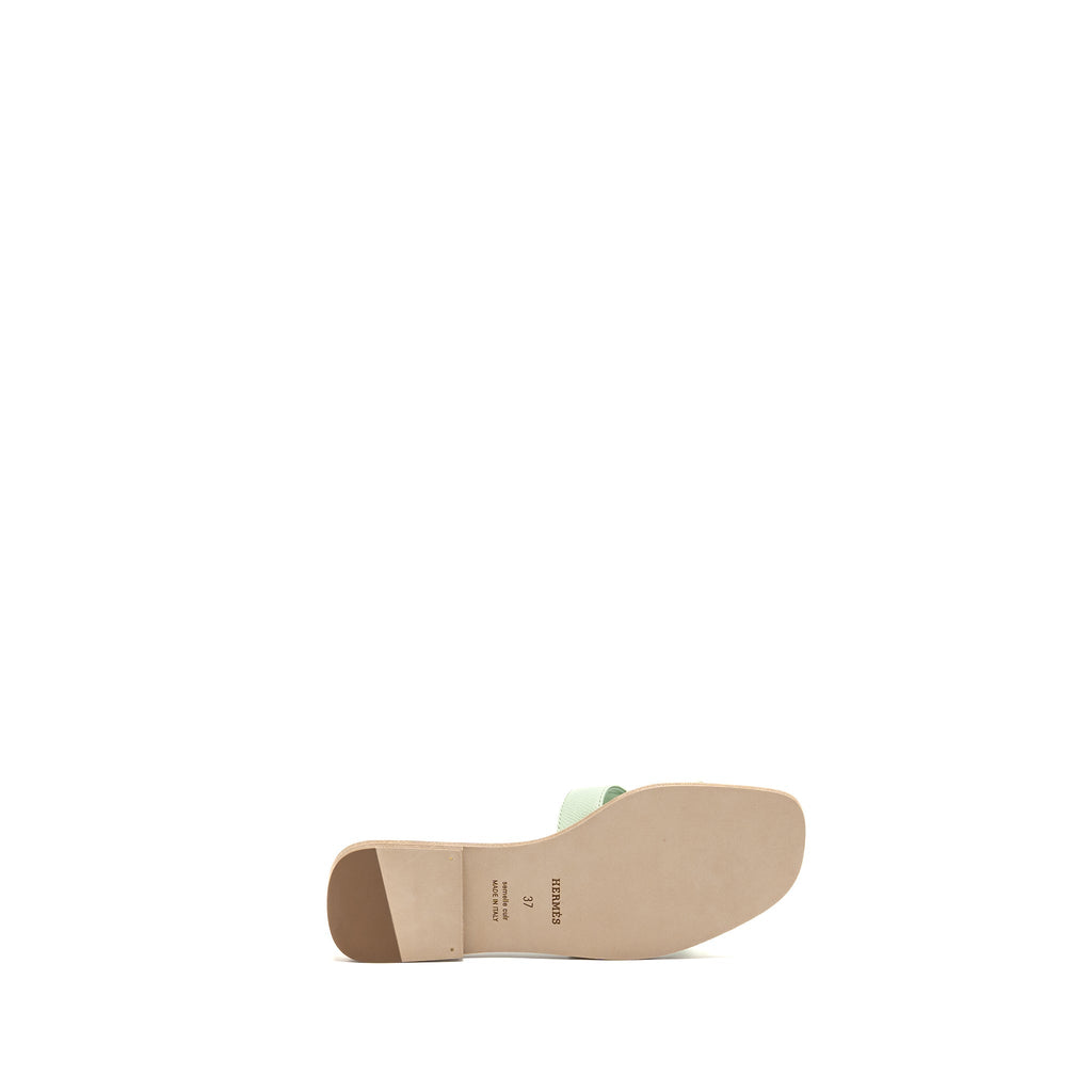 HERMES ORAN SANDALS CALFSKIN VERT JADE