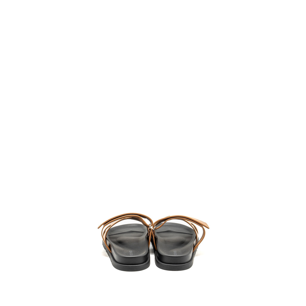 HERMES HOMME CHYPRE SANDAL GOLD