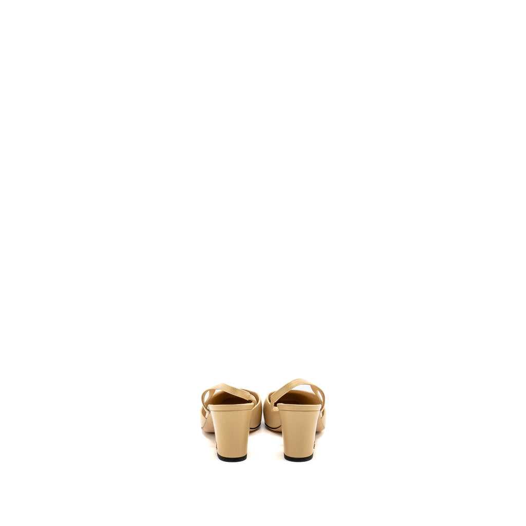 CHANEL SLINGBACK PUMPS LEATHER BEIGE / BLACK