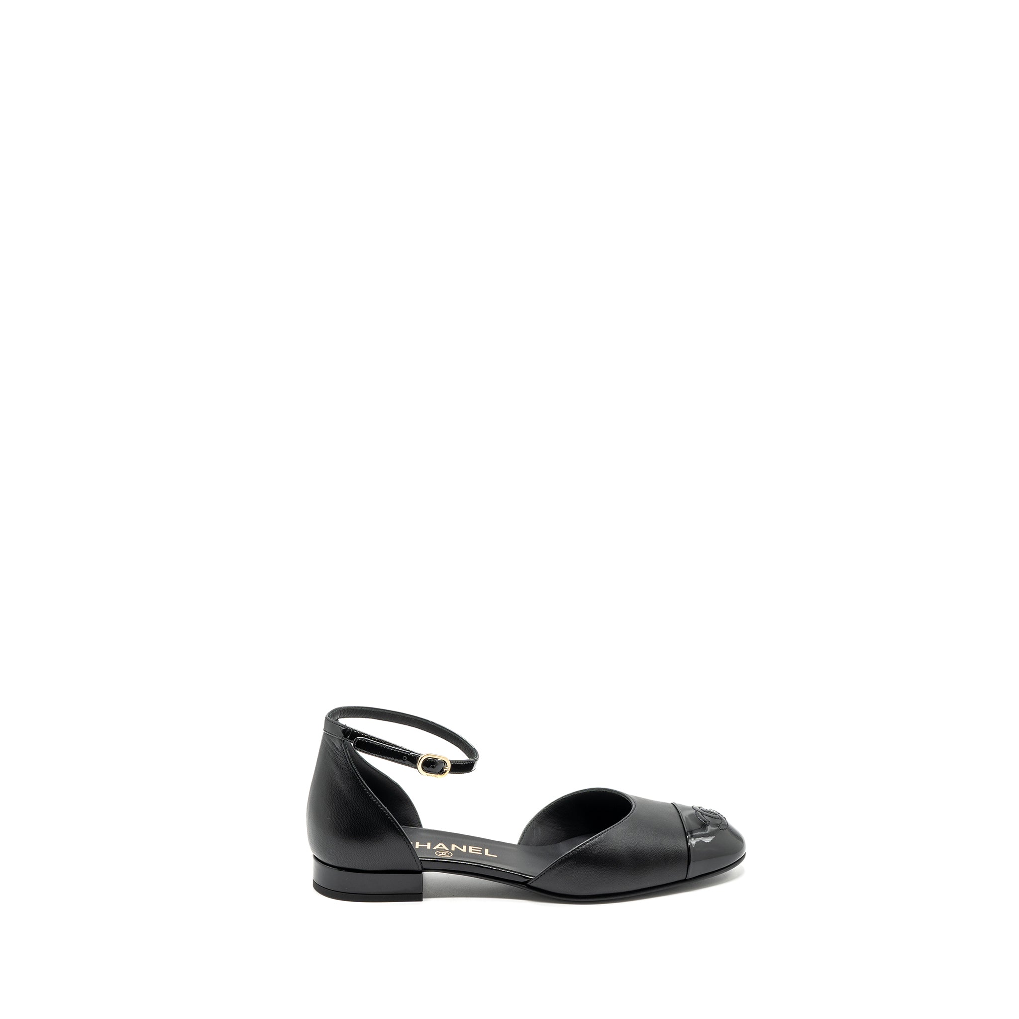 CHANEL FLAT SHOES LAMBSKIN/PATENT BLACK GHW