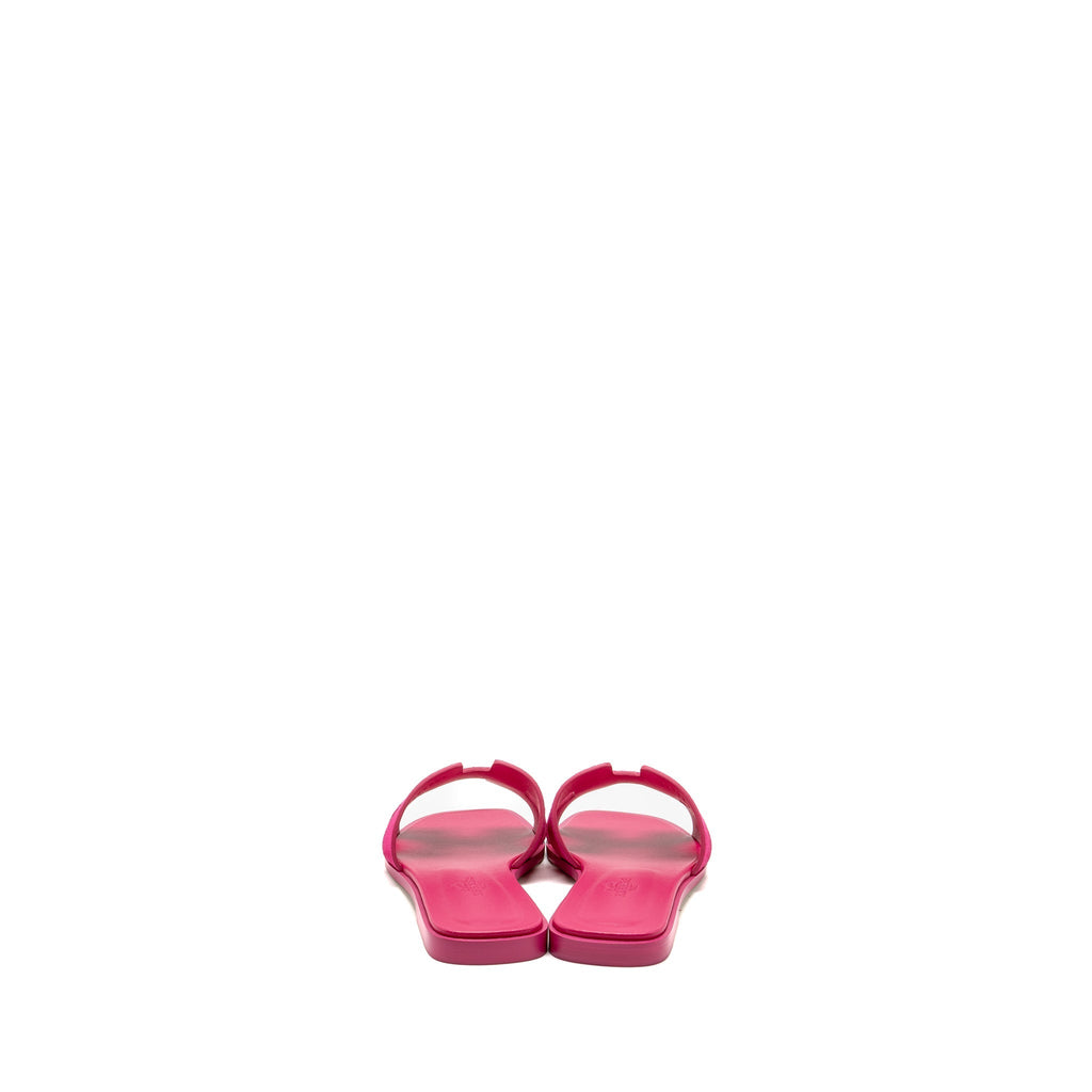 HERMES ORAN SANDALS LEATHER PINK