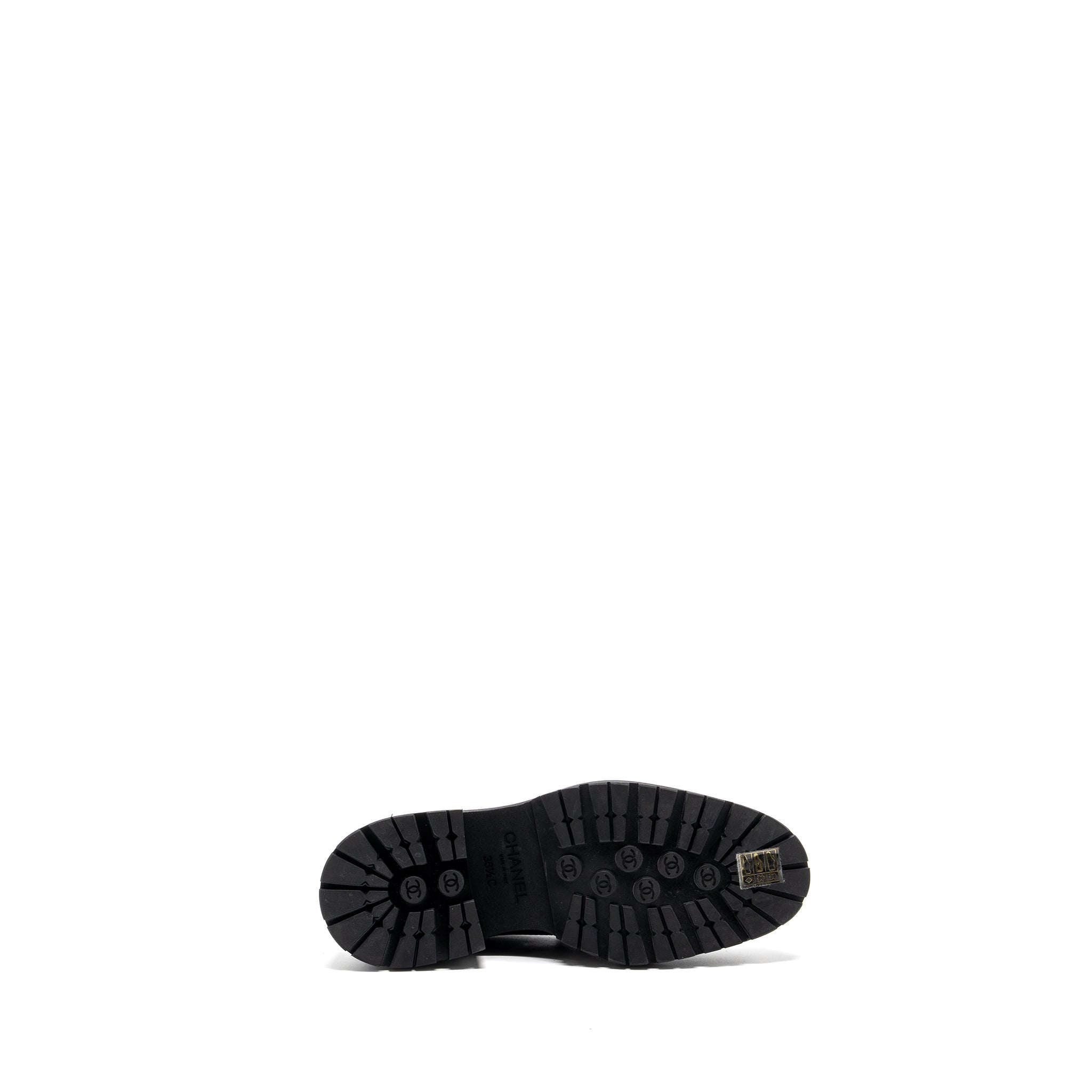 CHANEL CC LOGO LOAFER BLACK GHW