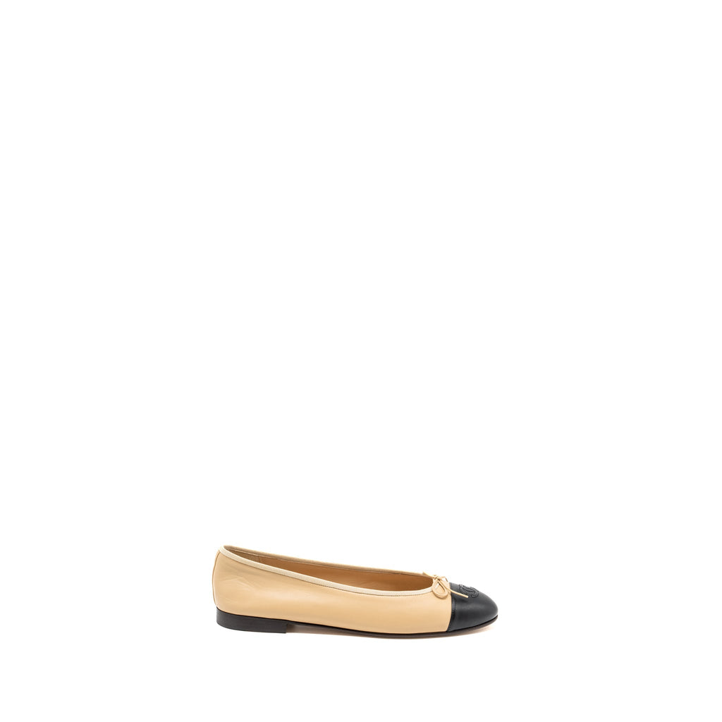 CHANEL BALLERINA FLAT SHOES LAMBSKIN BEIGE/BLACK