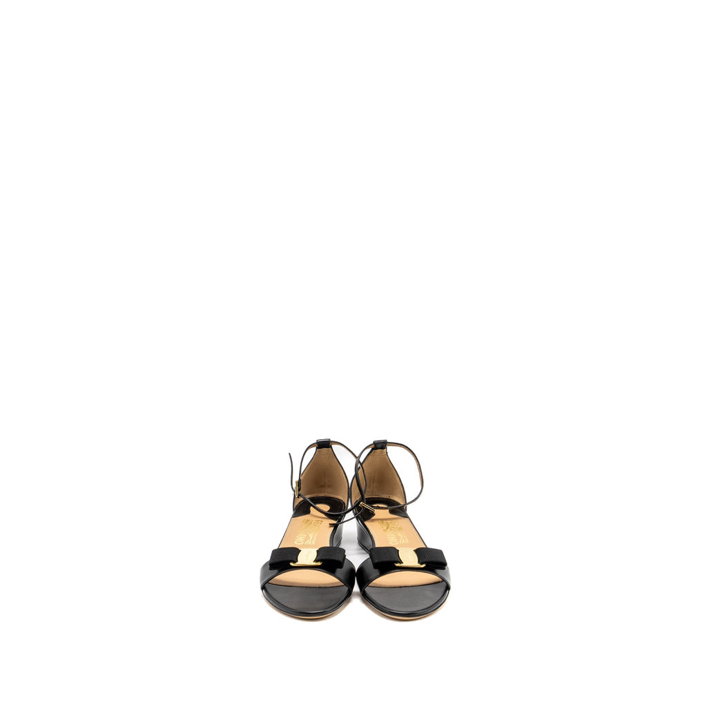 SALVATORE FERRAGAMO MARGOT VARA BOW SANDALS BLACK LGHW