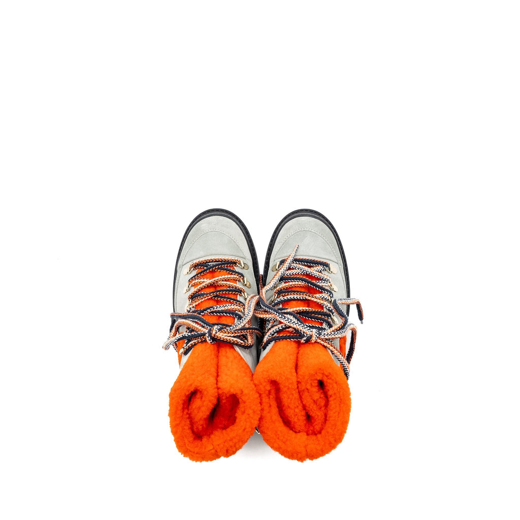 CHANEL LACE UP BOOTS SUEDE LEATHER / SHEARLING GREY / ORANGE