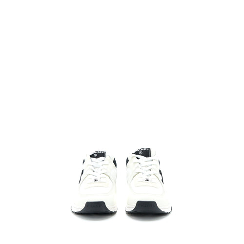 CHANEL CC LOGO SNEAKER BLACK/WHITE